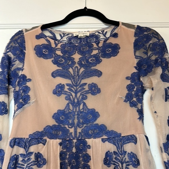 “For Love and Lemons” embroidered floral dress with mesh sheer sleeves - Picture 3 of 15